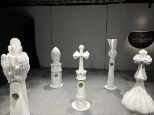 ガウディー建築の柱のデザイン模型の写真